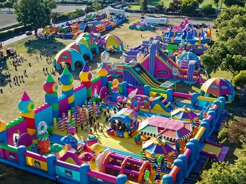 நீண்ட கால வெளிப்புற பயன்பாட்டிற்கு எந்த தார்பாலின் பொருள் மிகவும் பொருத்தமானது?